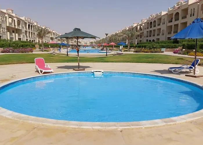 Resort Lasirina Palm For Familes Only *