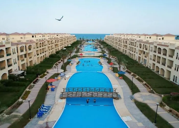 Resort Lasirina Palm For Familes Only Ain Sukhna